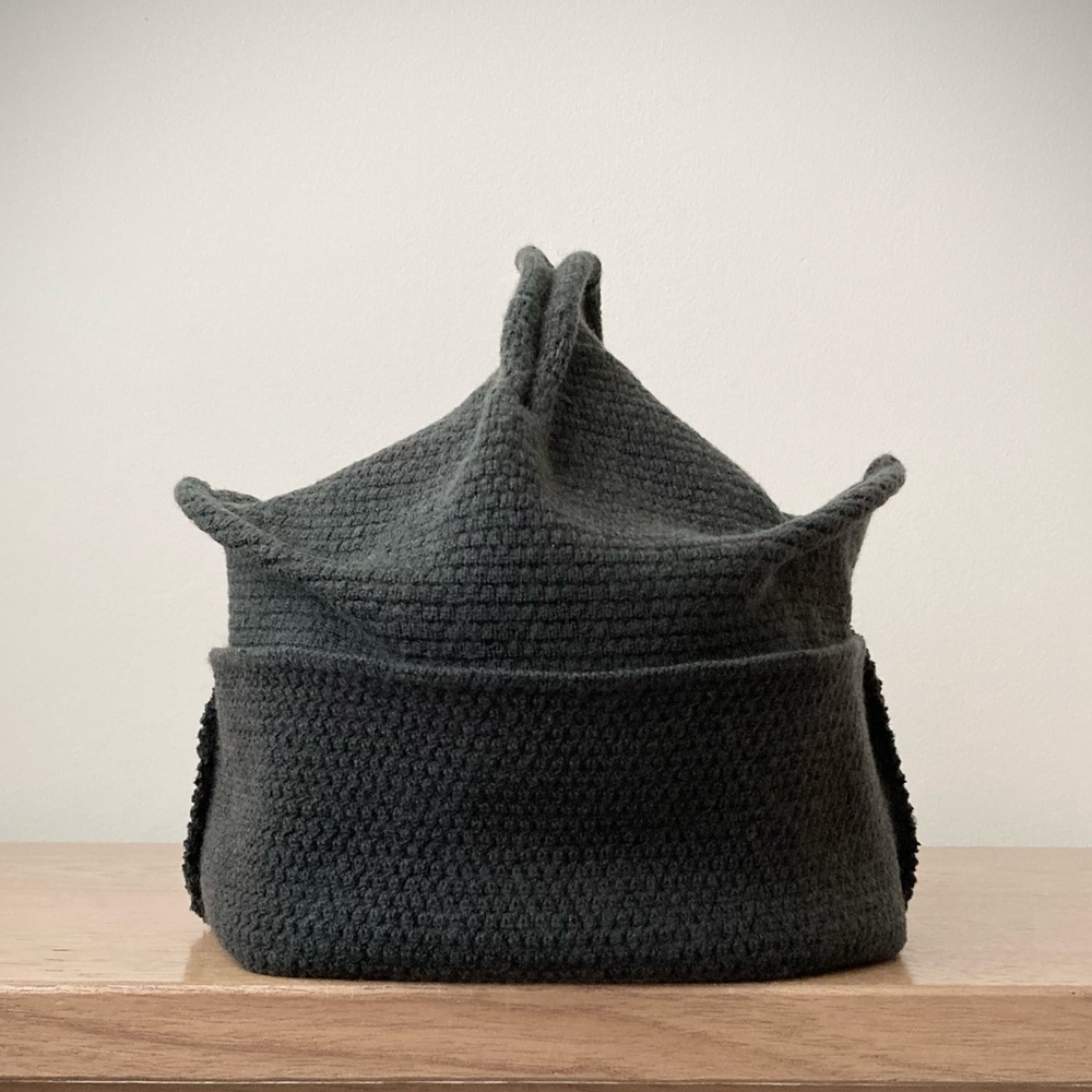 joodito origami crown 100% wool sweater hat bucket beanie cloche cap dark gray